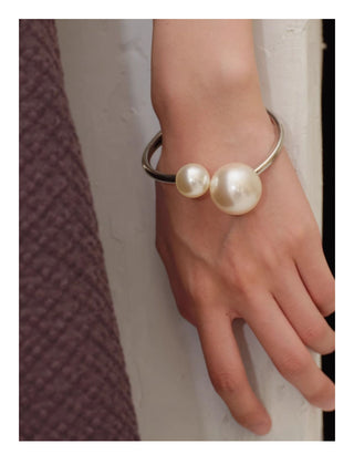cross pearl bracelet