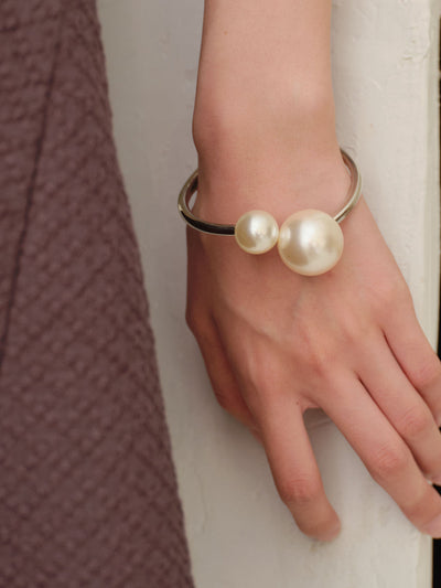 cross pearl bracelet