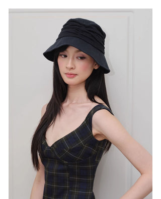 thin bucket hat