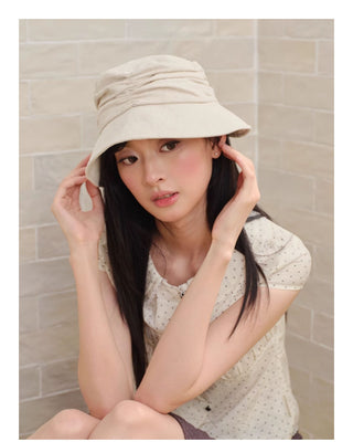 thin bucket hat