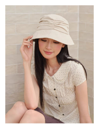 thin bucket hat