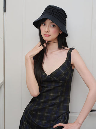 thin bucket hat