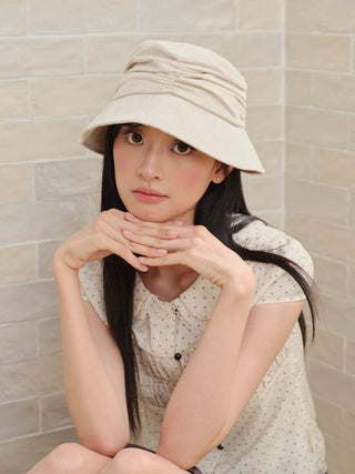 thin bucket hat