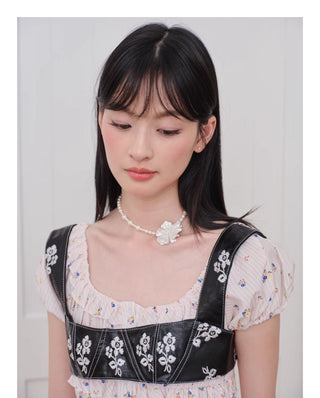 cream pearl necklace