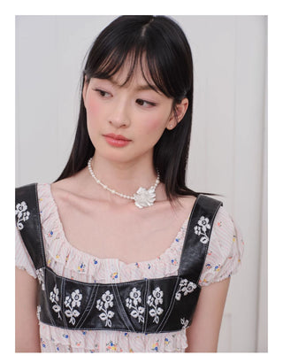 cream pearl necklace