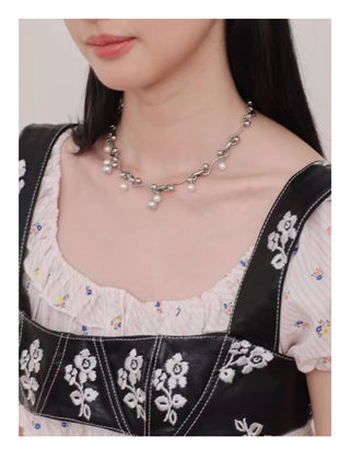 starry pearl necklace