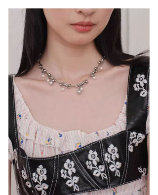 starry pearl necklace