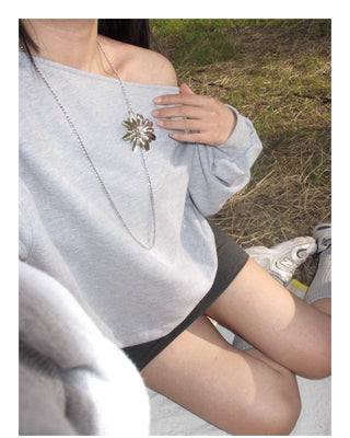 dual-wear flower necklace