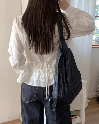 Ribbon collar blouse