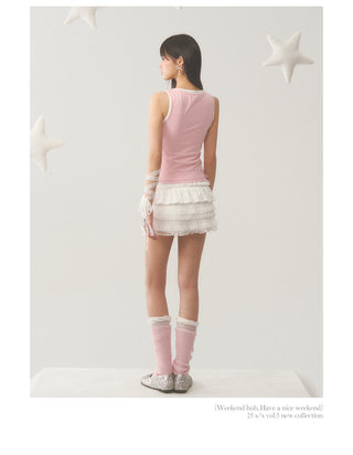 [WEEKH] Solid lace vest
