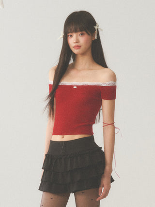 [WEEKH] Red off-shoulder tee