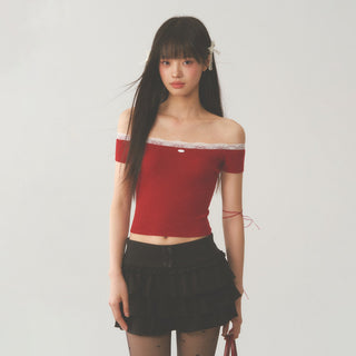 [WEEKH] Red off-shoulder tee
