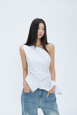 oblique shoulder niche tops
