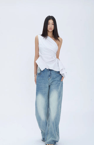 oblique shoulder niche tops