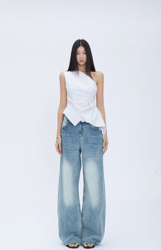 oblique shoulder niche tops