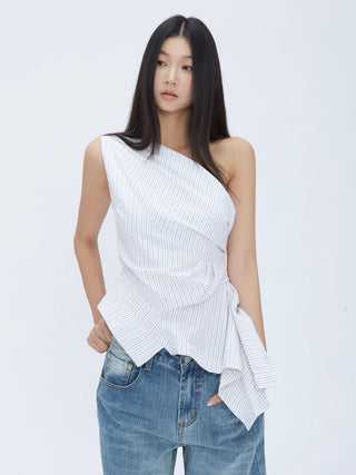 oblique shoulder niche tops