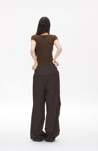 slim-fit shoulder tops