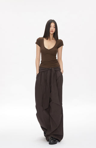 slim-fit shoulder tops