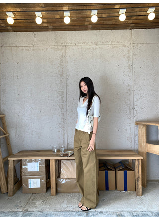short sleeve V-collar tops