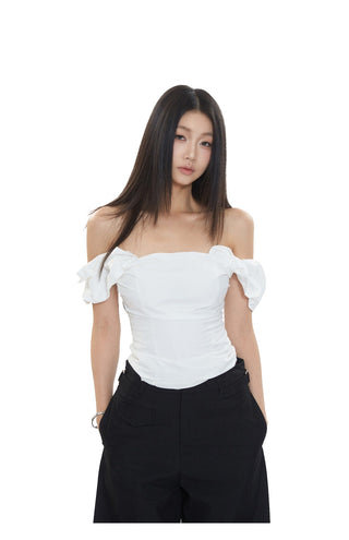 off-shoulder tight tops