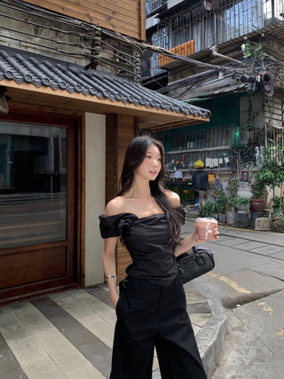 black wide-leg pants