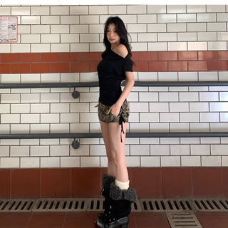 niche off-shoulder tops