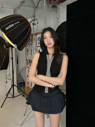 slim sleeveless vest