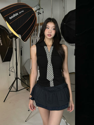 slim sleeveless vest