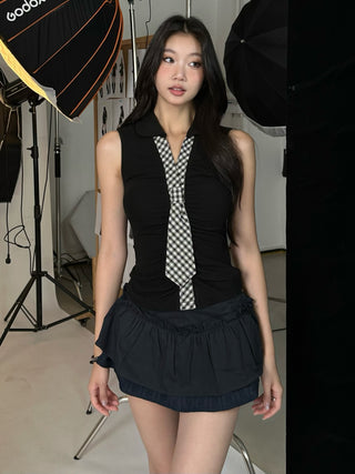 slim sleeveless vest