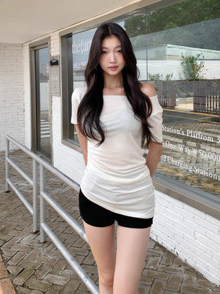 hollow shoulder Top
