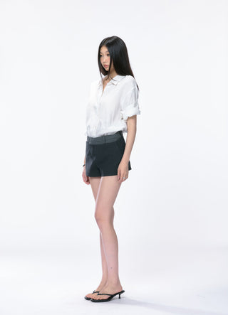 loose polo shirt