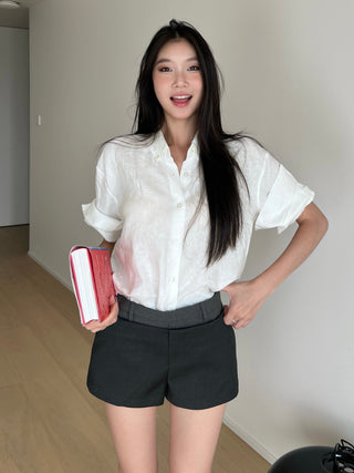 loose polo shirt
