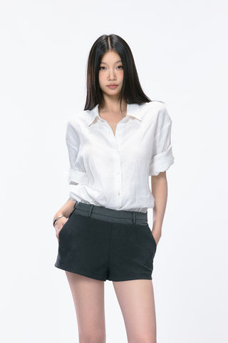 loose polo shirt
