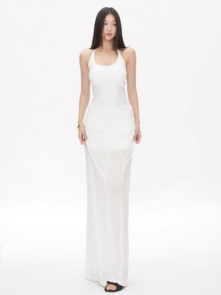 white straight skirt