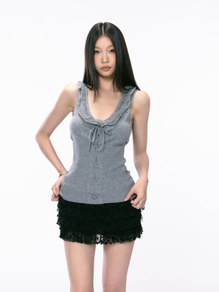 knit sleeveless blouse