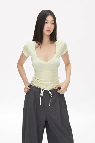 white slim Top