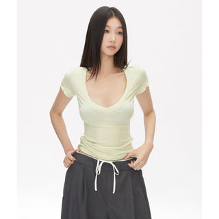 white slim Top