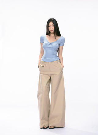 low collar Top