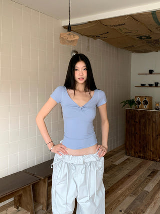 low collar Top
