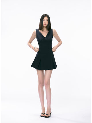 sleeveless short dress