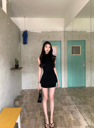 sleeveless small shirt 01