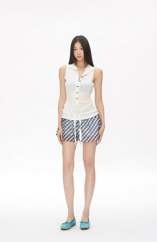 plaid short pants