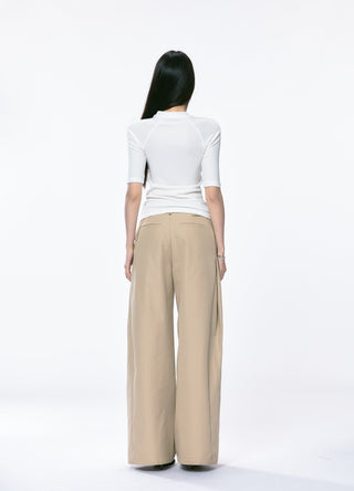 V-collar half sleeve