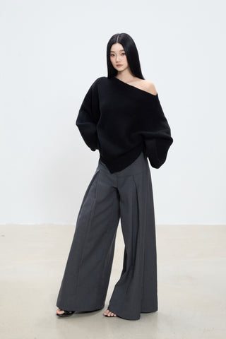 oblique shoulder sweater