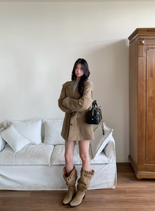 single-breasted suit jacket