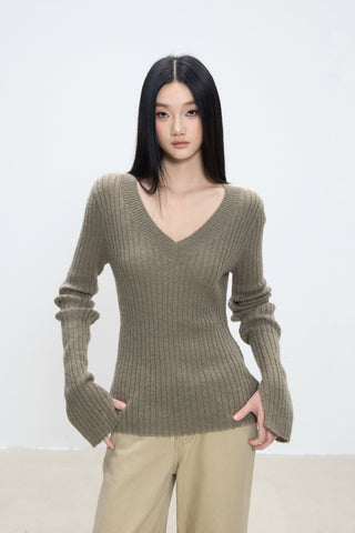 slim sweater top