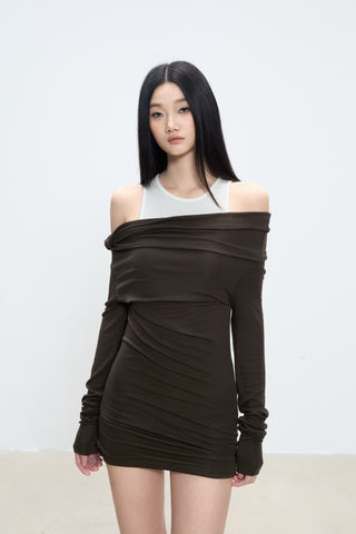 off-shoulder hip skirt