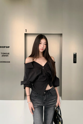 hollow shoulder top
