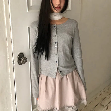 Mav Mix Color Button Point Cardigan