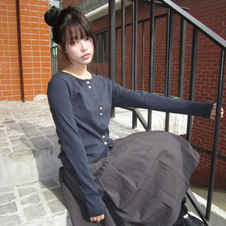 Mav Mix Color Button Point Cardigan